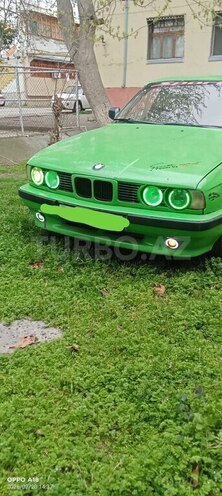BMW 525-8