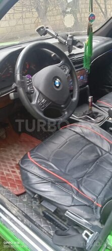 BMW 525-10