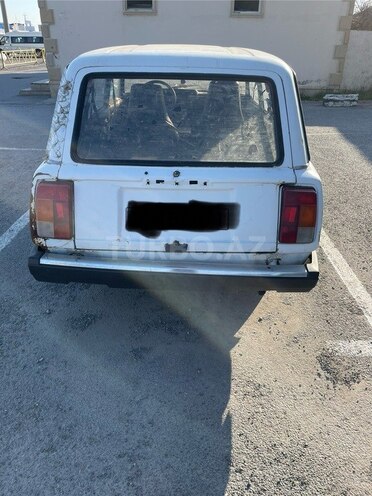LADA (VAZ) 2104-2