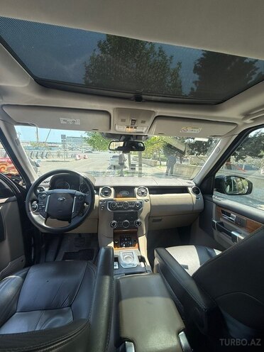 Land Rover Discovery-9