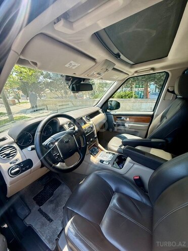 Land Rover Discovery-11