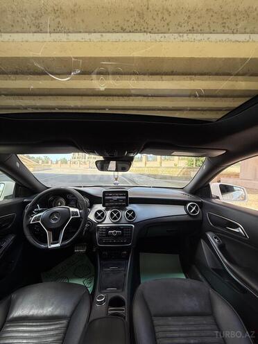 Mercedes CLA 250-13