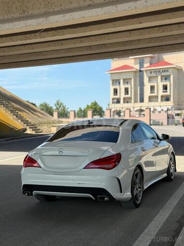 Mercedes CLA 250-8