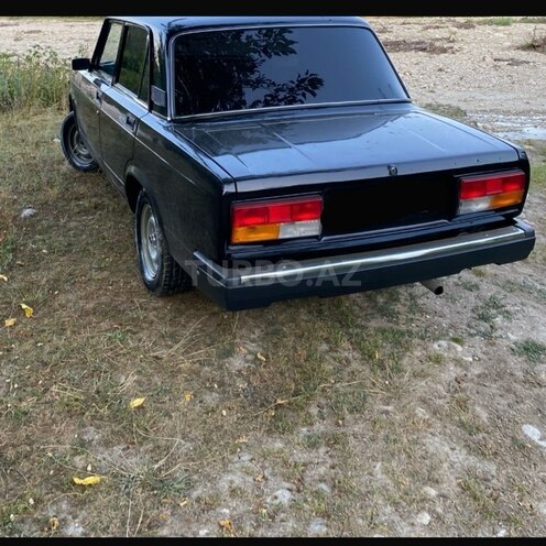LADA (VAZ) 2107-5