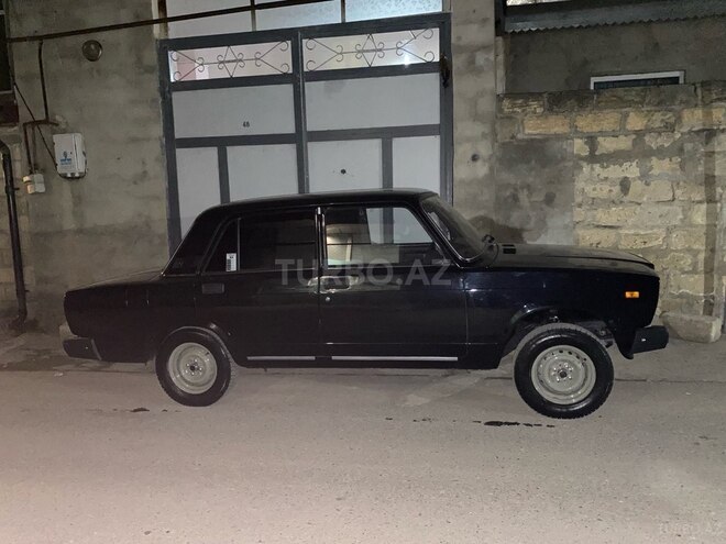 LADA (VAZ) 2107-4