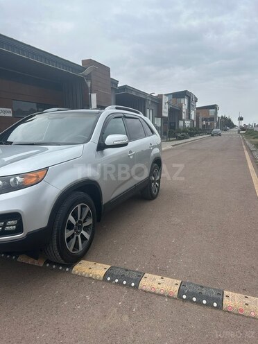 Kia Sorento-4
