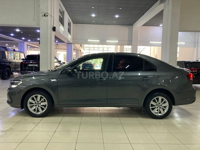 Volkswagen Polo 2021, 129,000 km - 1.6 л - Bakı