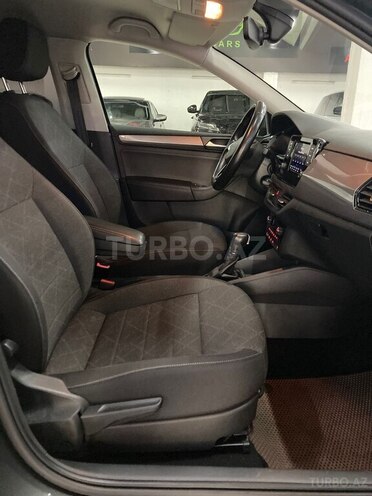 Volkswagen Polo 2021, 129,000 km - 1.6 л - Bakı