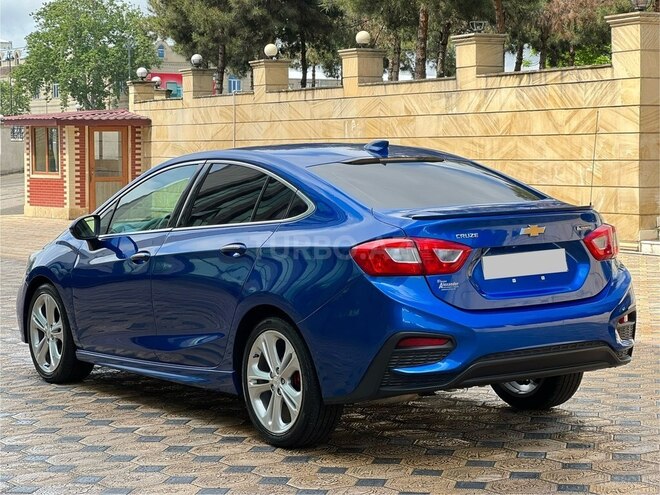 Chevrolet Cruze-6