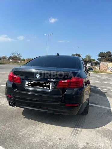 BMW 528-7