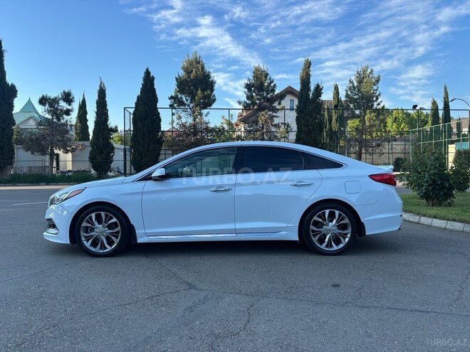 Hyundai Sonata-13