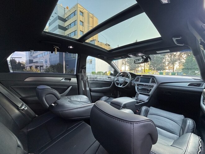 Hyundai Sonata-10