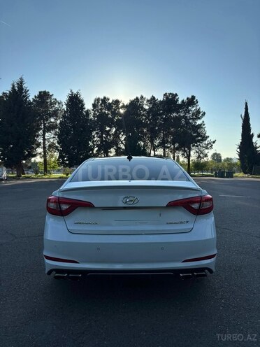 Hyundai Sonata-6