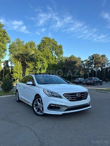 Hyundai Sonata-5