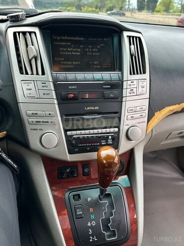 Lexus RX 330-9