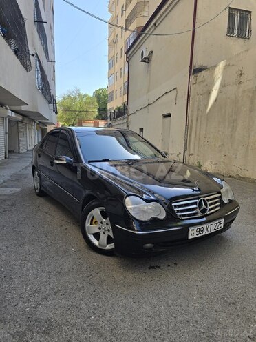 Mercedes C 240-1