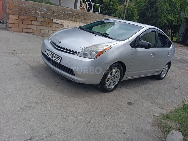 Toyota Prius-7