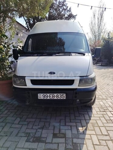 Ford Transit-1