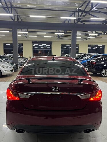 Hyundai Sonata-3