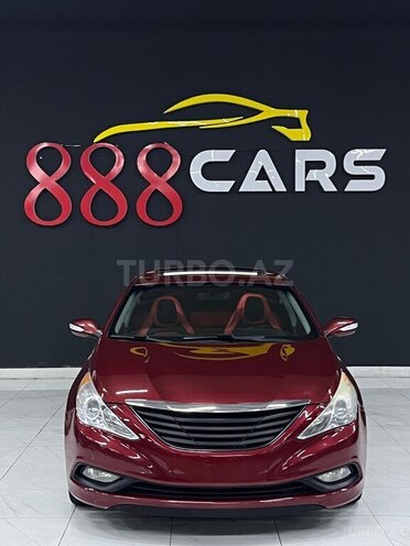 Hyundai Sonata-12