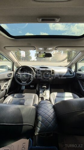 Kia Cerato-12