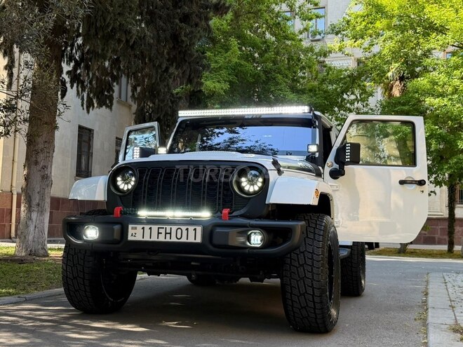 Jeep Wrangler-4