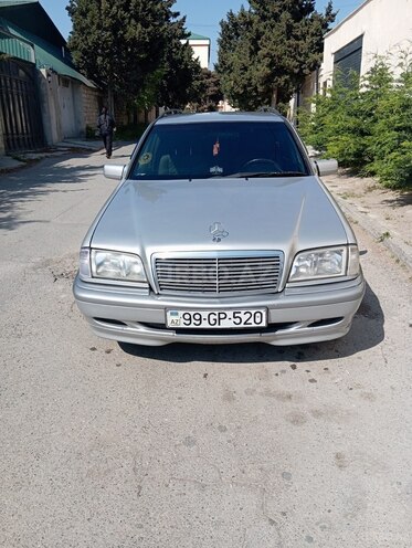 Mercedes C 180-1