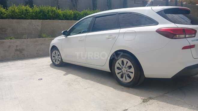 Hyundai i30-8
