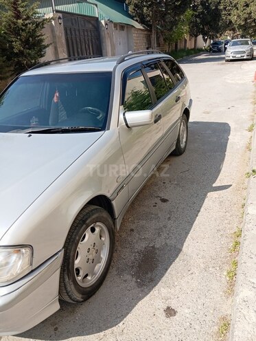 Mercedes C 180-4
