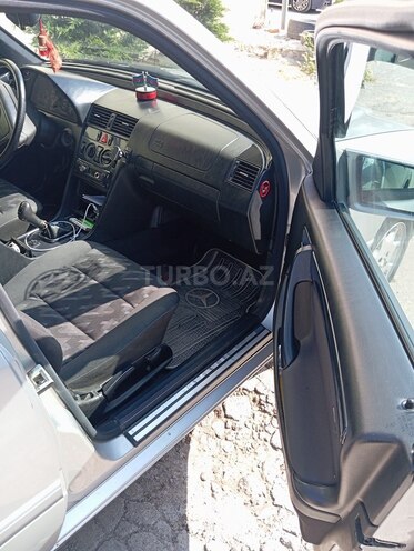 Mercedes C 180-9