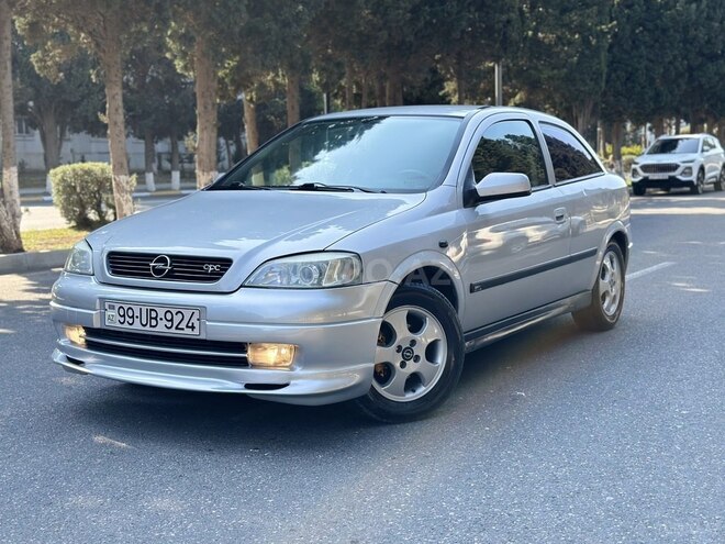 Opel Astra-1