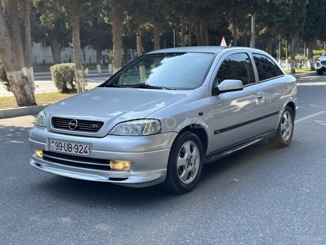 Opel Astra-10