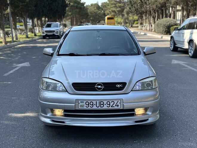 Opel Astra-2
