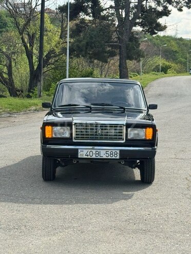 LADA (VAZ) 2107-15