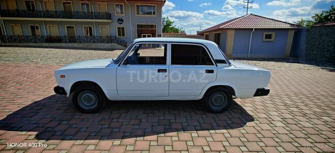 LADA (VAZ) 2107-8