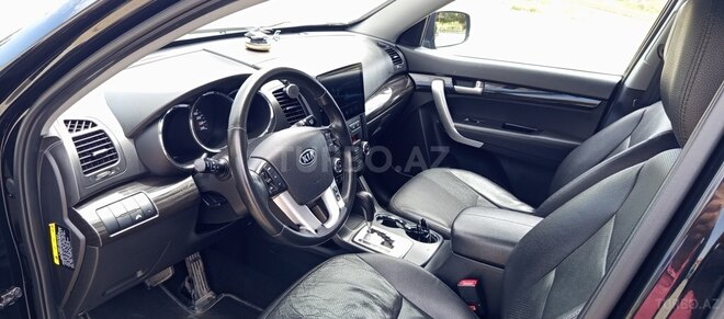 Kia Sorento-17