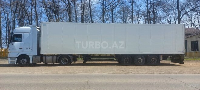 Mercedes Actros 1844-5