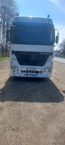 Mercedes Actros 1844-1