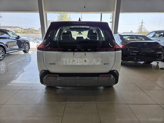 Toyota RAV4-5