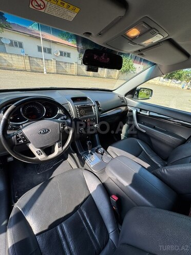 Kia Sorento-6