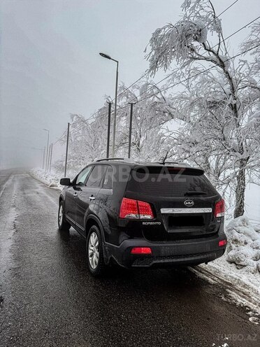 Kia Sorento-19