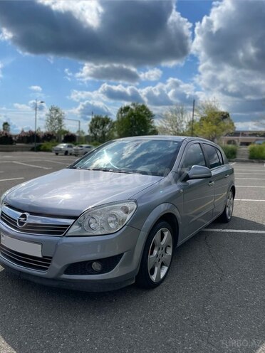 Opel Astra-2