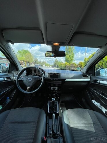 Opel Astra-7