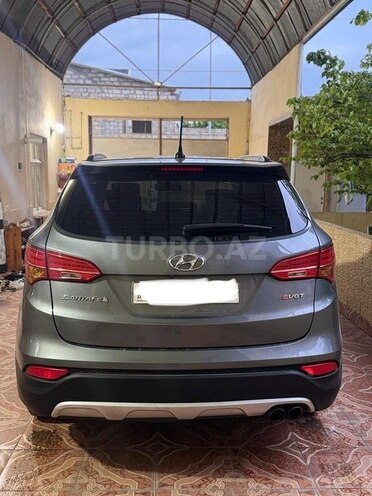 Hyundai Santa Fe-2