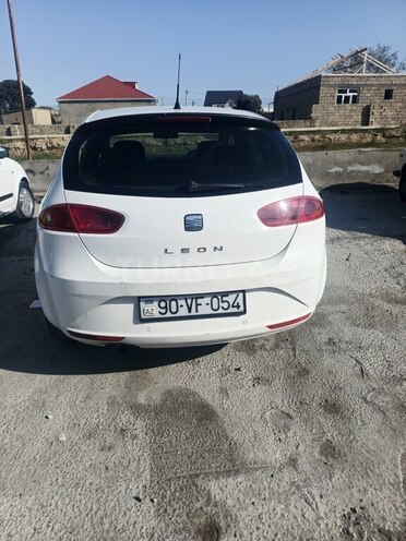SEAT Leon-7