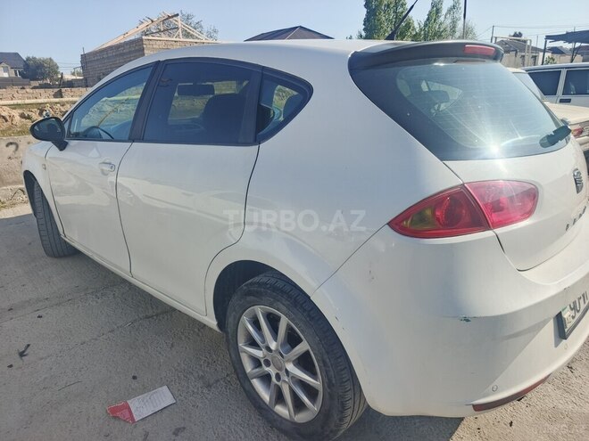 SEAT Leon-8