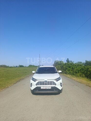 Toyota RAV4-1