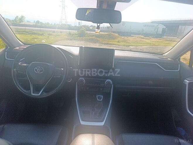 Toyota RAV4-3