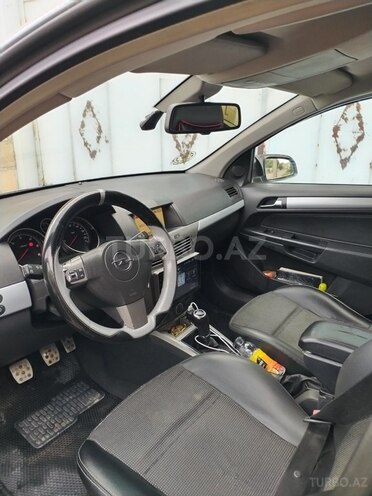 Opel Astra-11