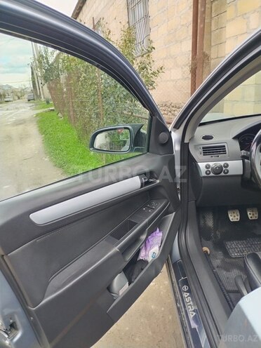 Opel Astra-10